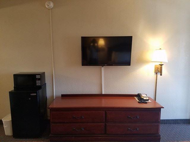 Attleboro Motor Inn Bagian luar foto