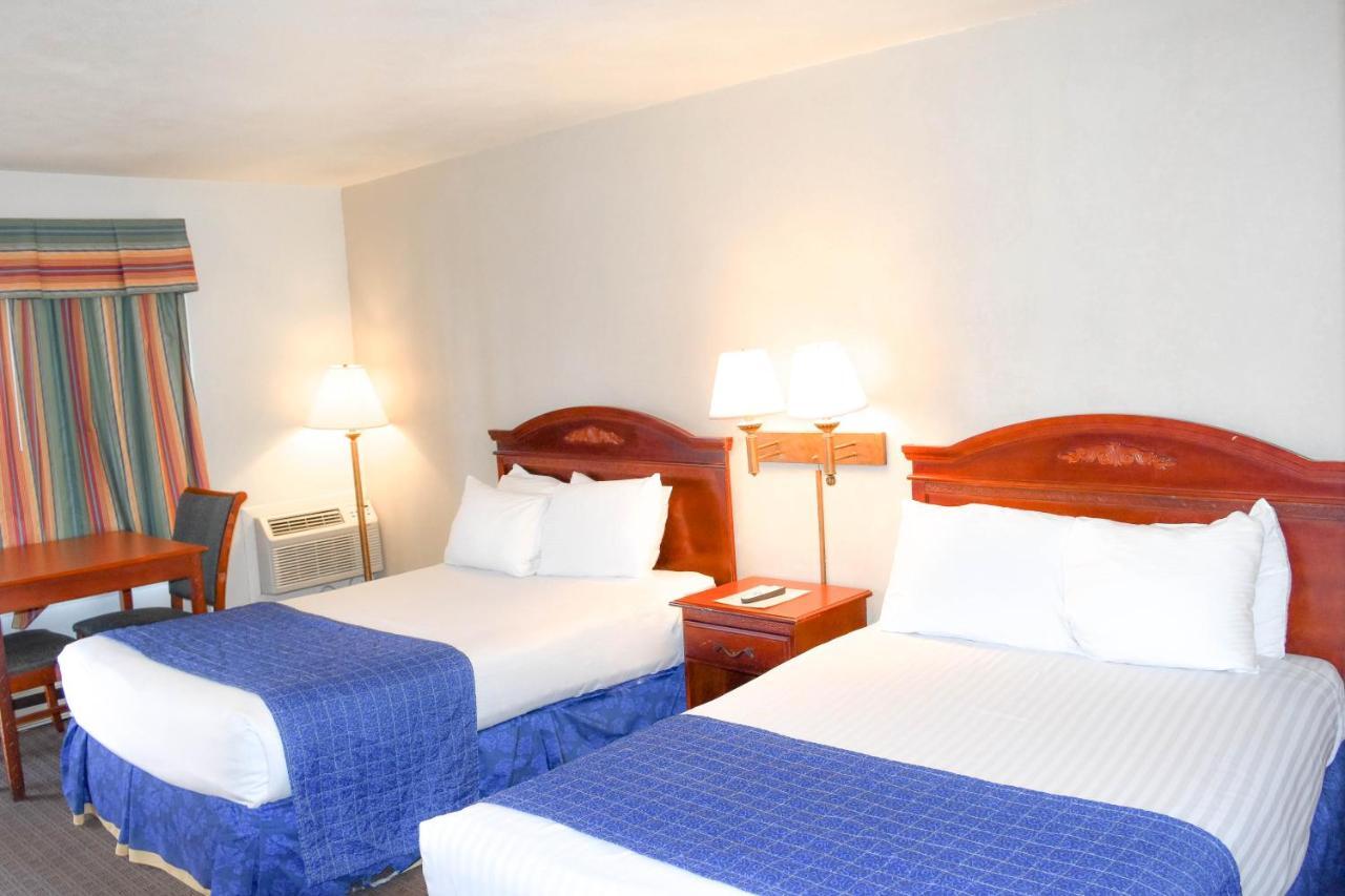 Attleboro Motor Inn Bagian luar foto